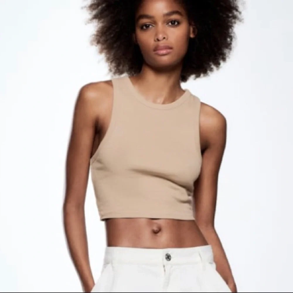 Zara Ribbed Crop Top - Picture 4 of 9